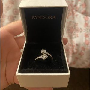 Pandora Ring